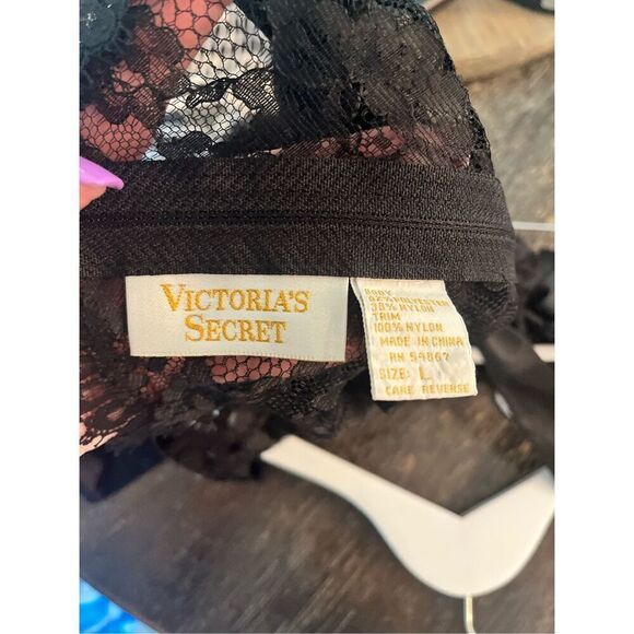Victoria’s Secret Gold Label Black Lace Satin Button Zip Back Teddy sz L EUC - Picture 8 of 8